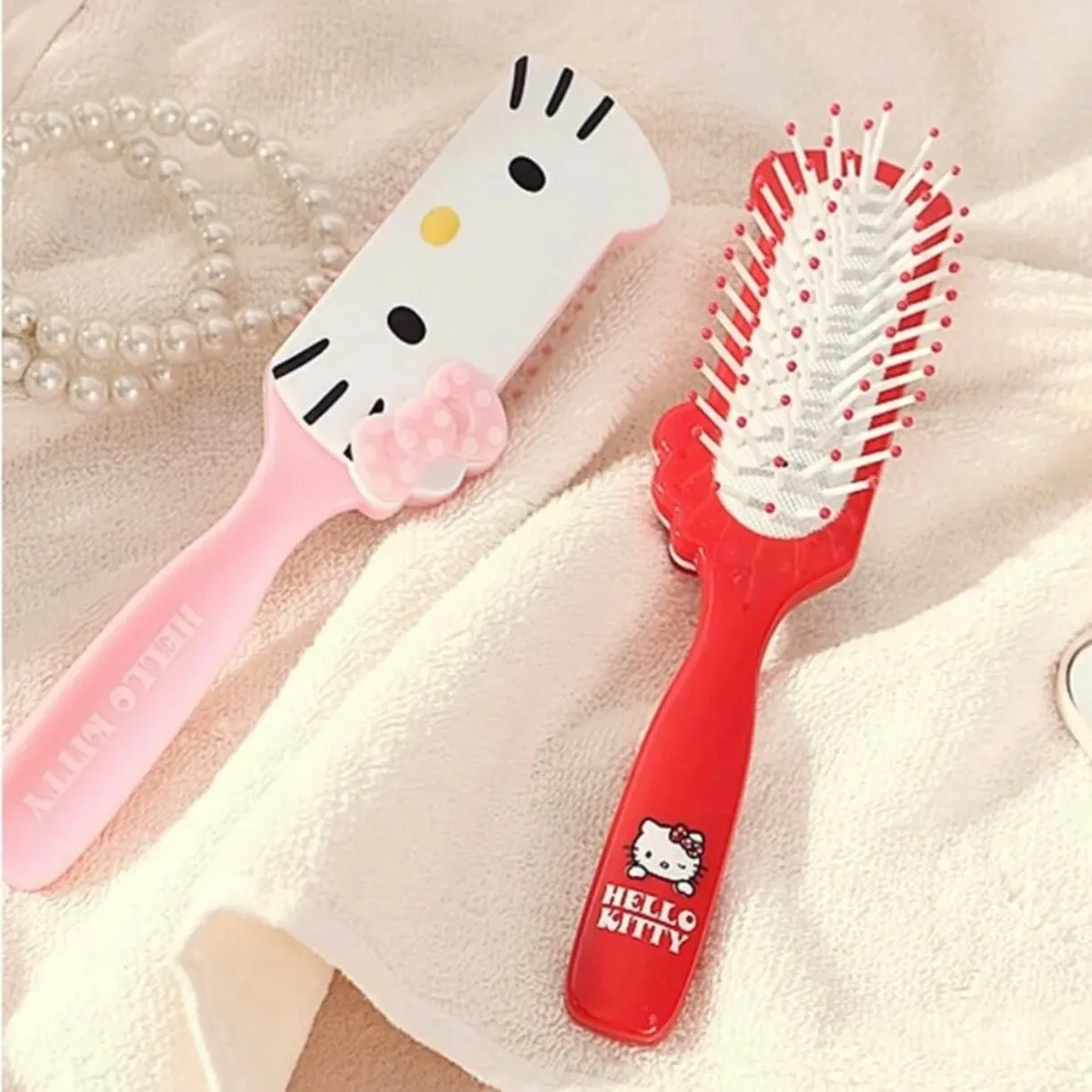 Kawaii Cute Hair Brush Pink and Red