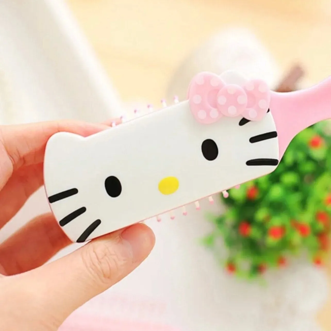 Kawaii Cute Hair Brush Pink and Red